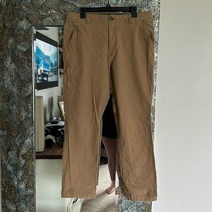 Bass size 36 x 32 men’s pants